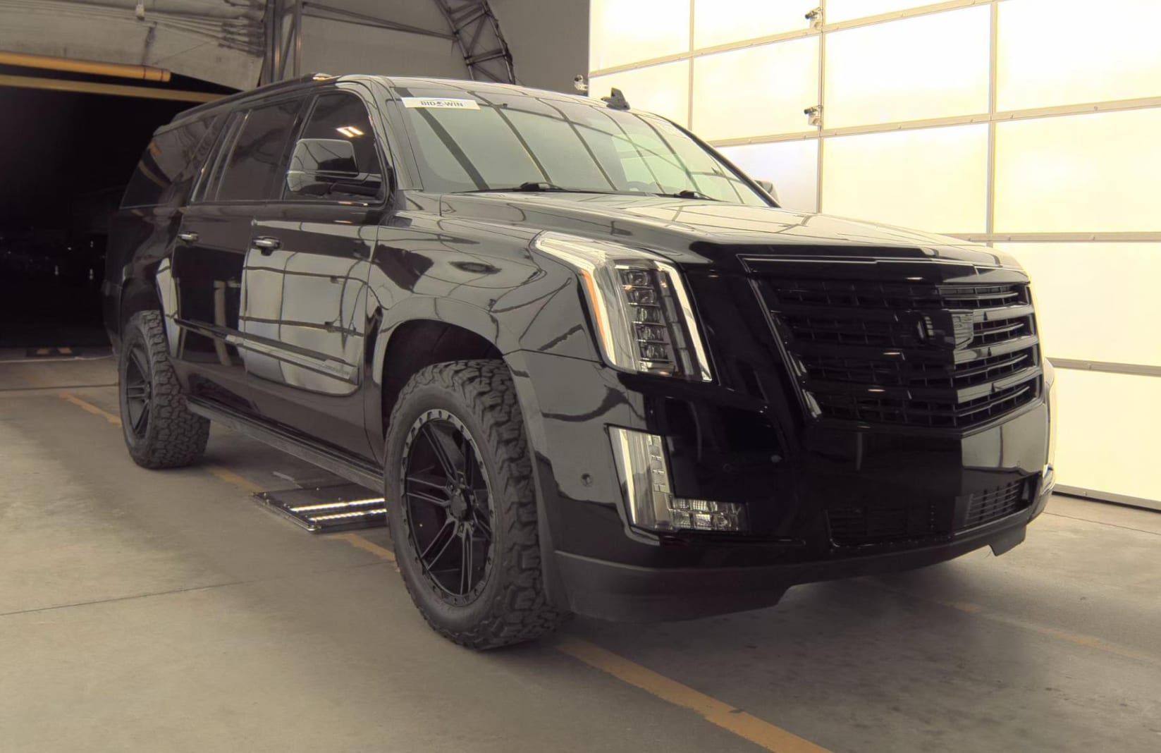cadillac escalade esv 2019 1GYS4KKJ8KR187429 image cadillac escalade esv 2019 1GYS4KKJ8KR187429 image